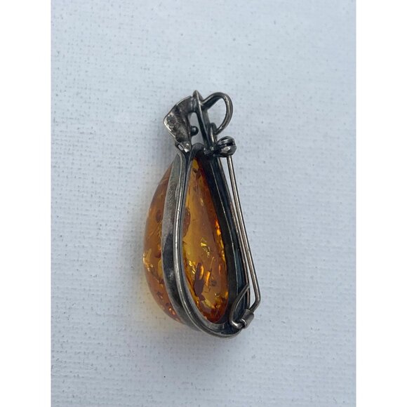 Vintage Sterling Silver Amber Brooch - Picture 3 of 5